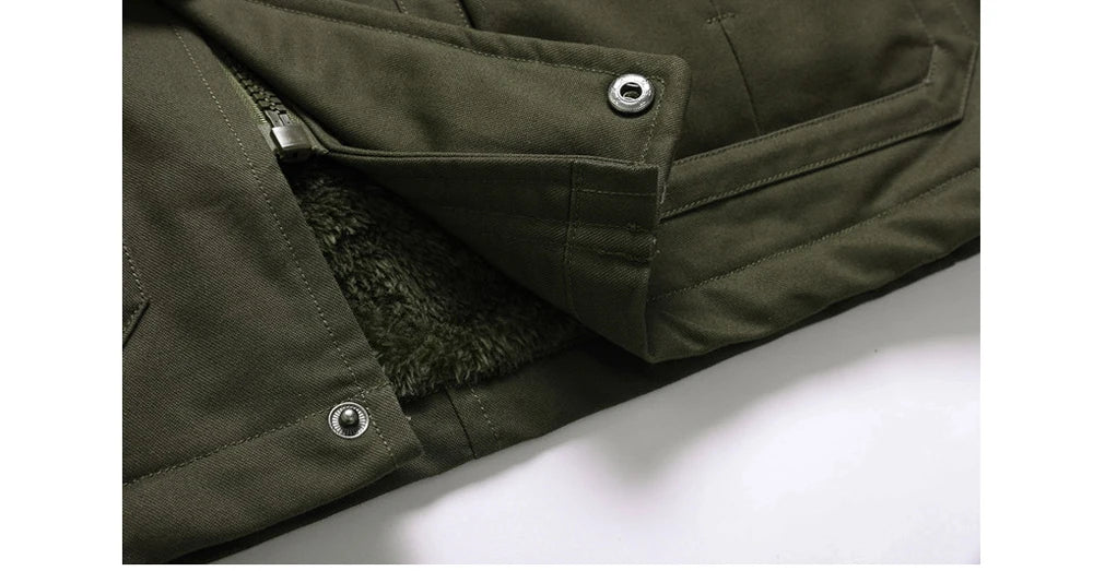 Winter Men's Warm Padded Jackets Fashion Men Fleece Lined Thermal Hooded Coats Men Mountain Ski Windbreaker Jackets Clothing